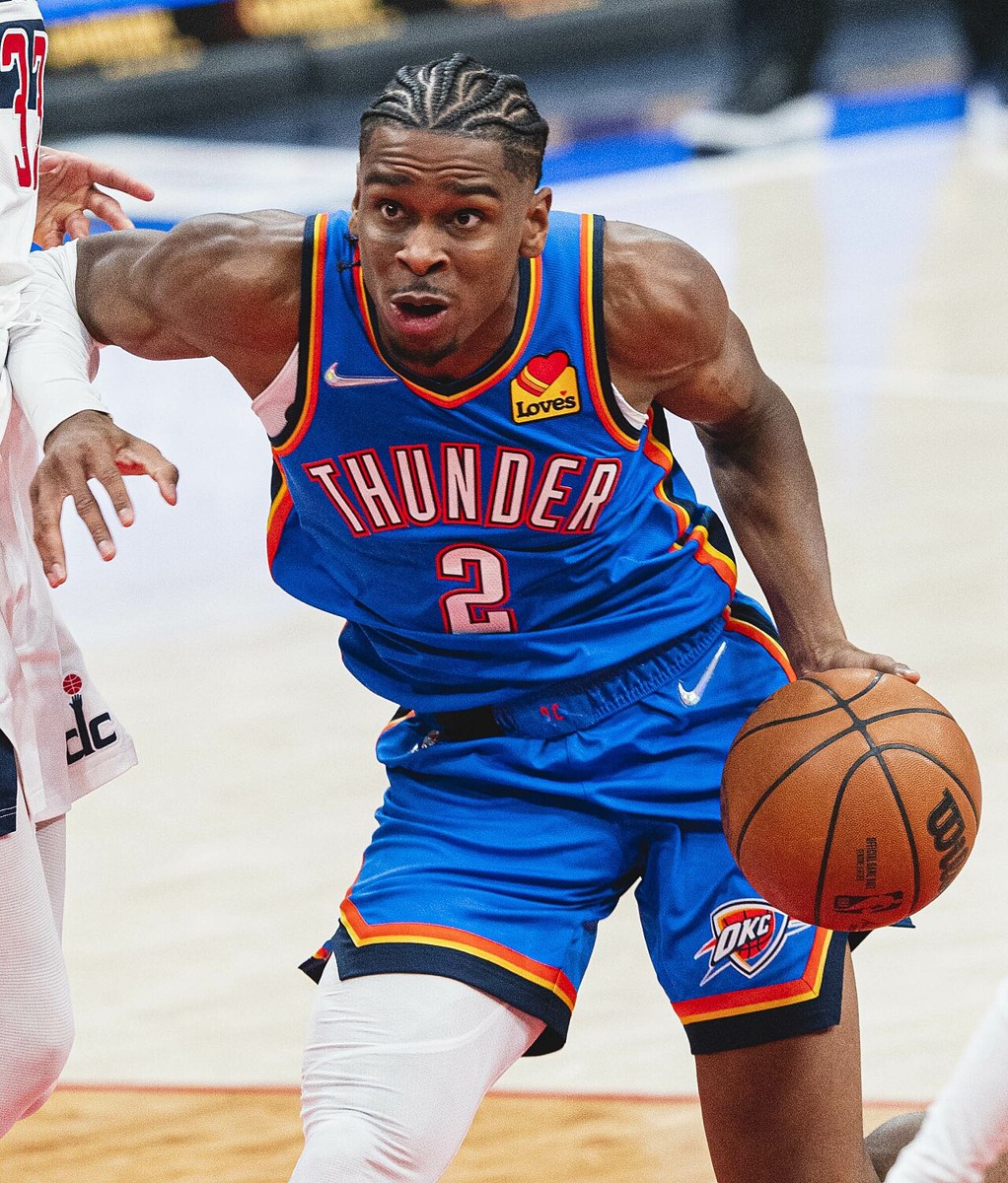 Shai Gilgeous-Alexander plays for Oklahoma City in 2022. Archival photograph; it is not from today’s game.